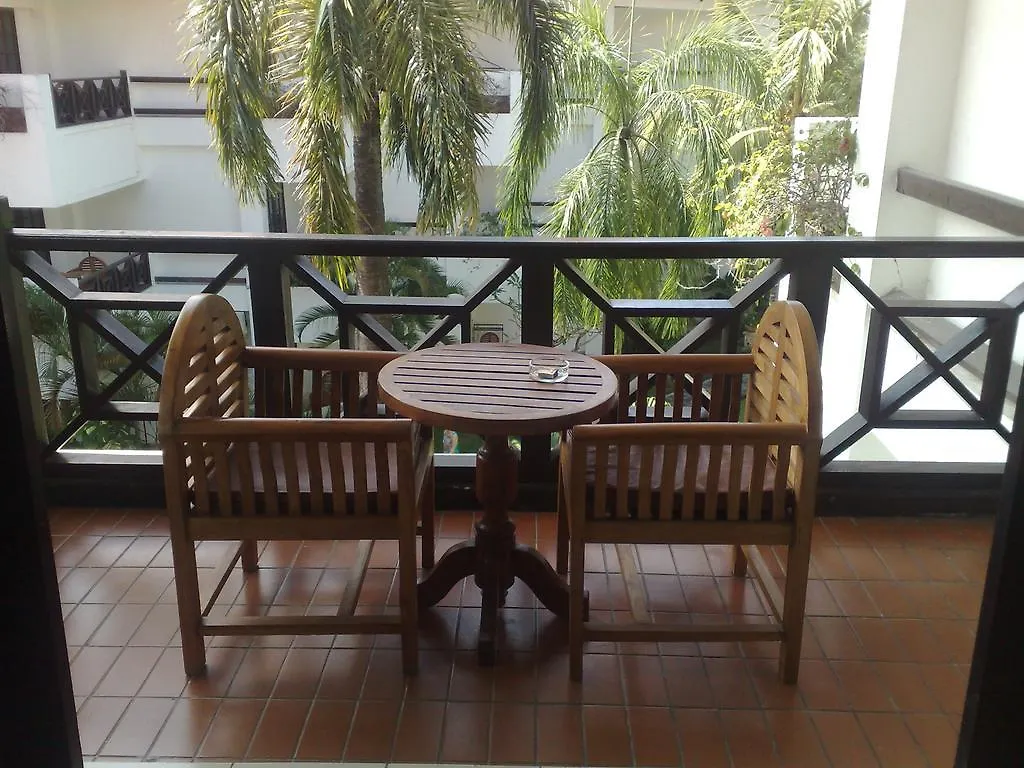 白努亚港 Club Bali Mirage酒店