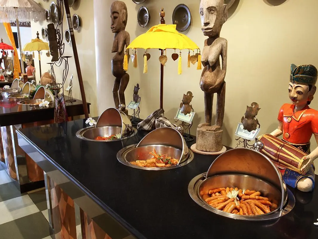 白努亚港 Club Bali Mirage酒店 酒店