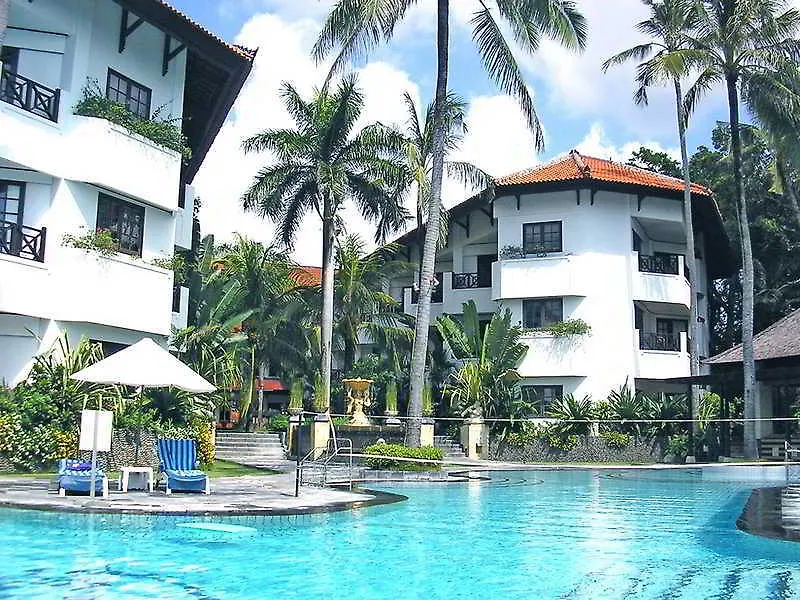 白努亚港 Club Bali Mirage酒店 酒店