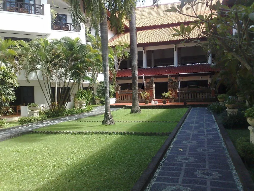 白努亚港 Club Bali Mirage酒店 3*,  印尼